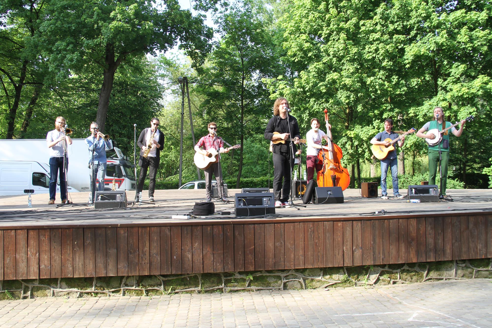 Na zdjęciu Kraków Street Band
