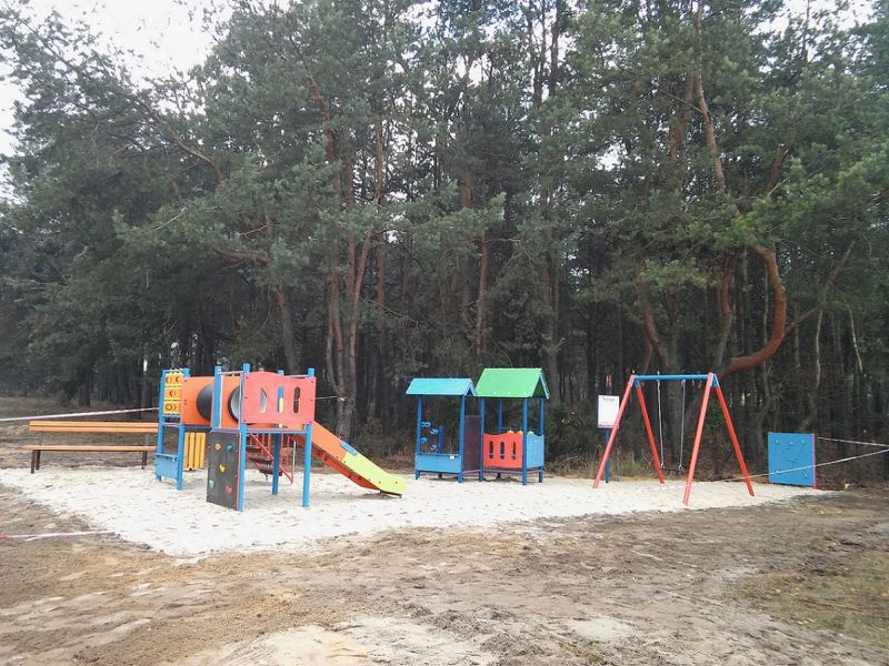 Nowy plac zabaw w Białobrzegach