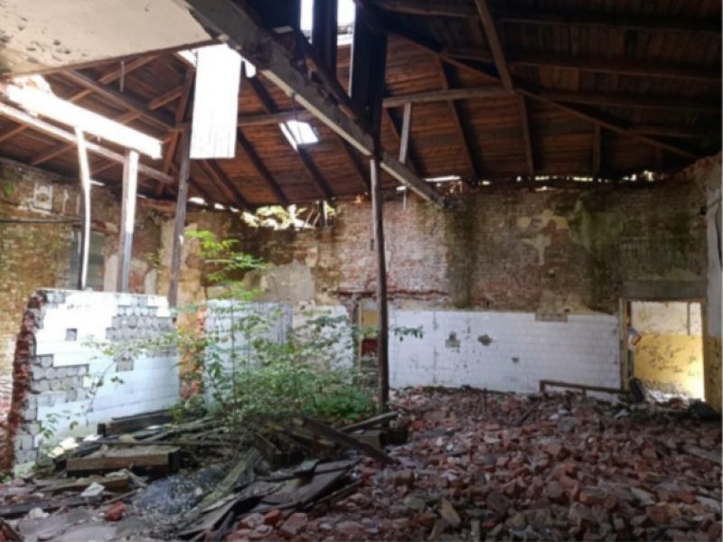 Łaźnia w rozbiórce – ekspertyzy o stanie budynku bezlitosne 