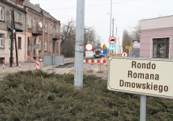 Uwaga: zamknięcie wlotów ul. Mościckiego i Mireckiego na rondzie Dmowskiego