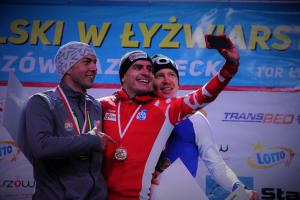 Tłumy na Mistrzostwach Polski w łyżwiarstwie szybkim. Pięć medali dla Tomaszowa