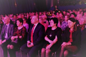 Kabaret Moherowe Berety rozbawił tomaszowską publiczność